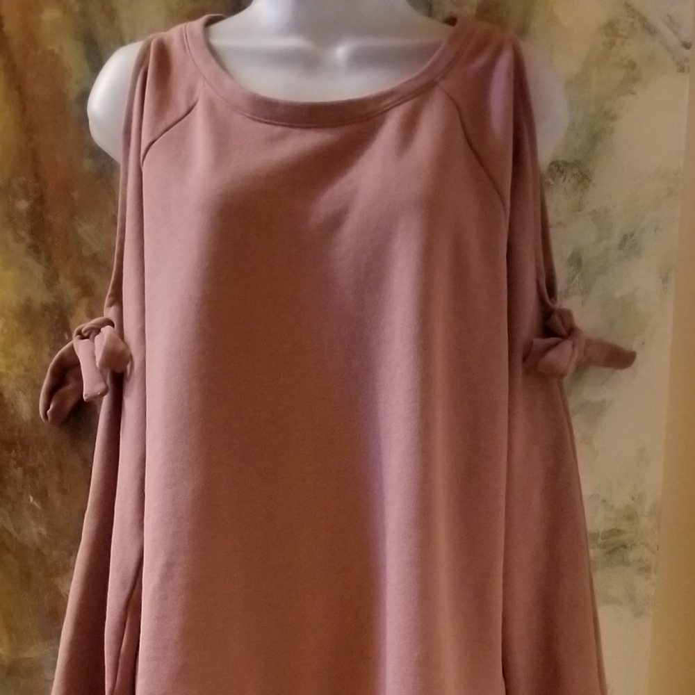 Women's Cold Shoulder Long Sleeve sweater Cotton Pullover.